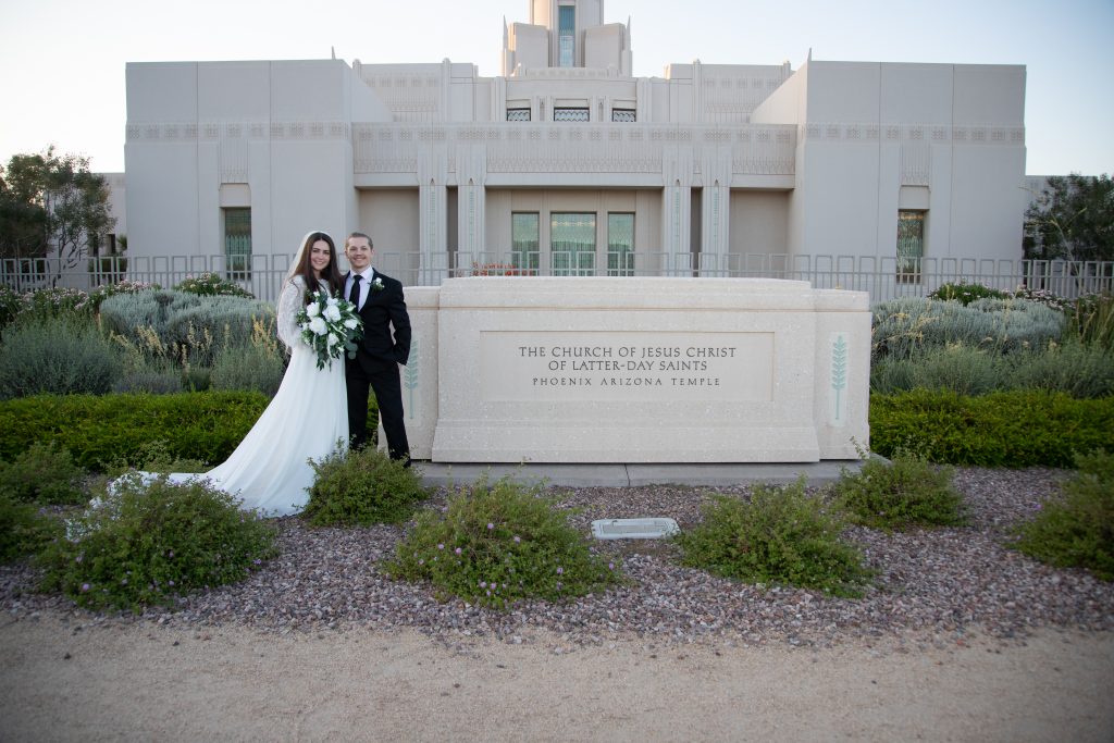 Bride and groom at Phoenix Temple wedding photos